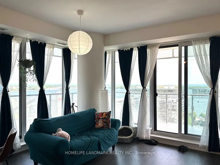 28 Freeland St #1709 — Photo 8