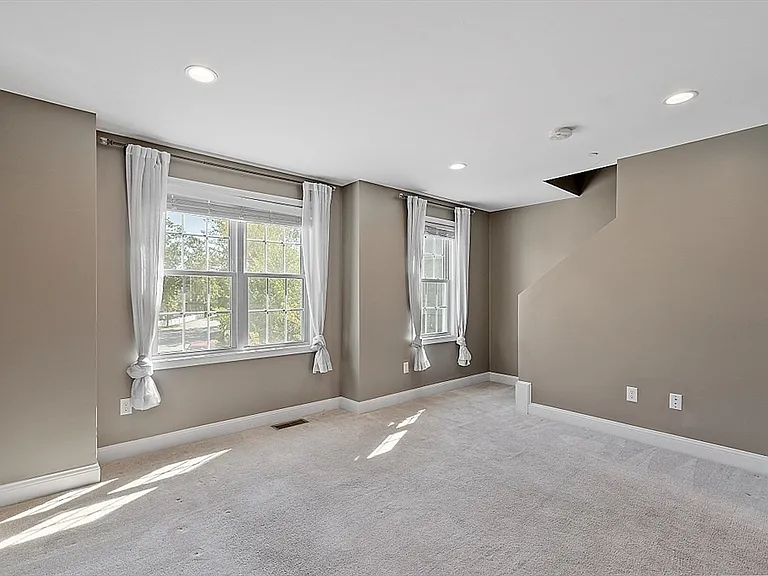 311 Littleton Rd #20 — Photo 16
