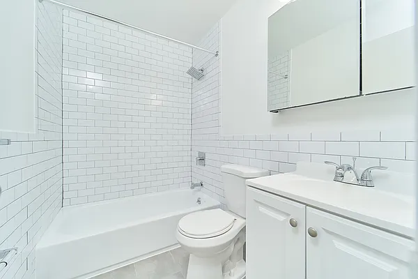 Rented by Living New York | media 16