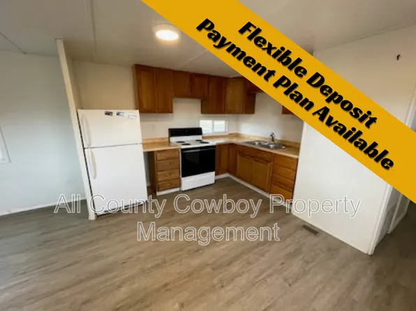 2081 Easterling St, Laramie, WY 82070