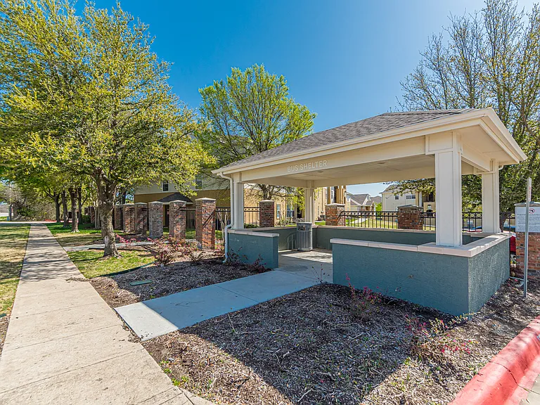 Kinwood Apartments — Photo 14
