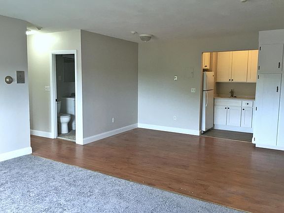 3rd image of 28 Wollaston Ave #Ii33