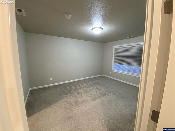 3rd image of 1543 SE Barberry Ave