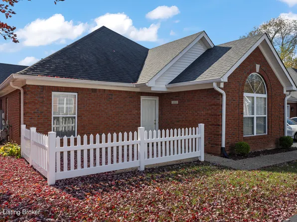 10110 Grey Hawk Dr, Louisville, KY 40219