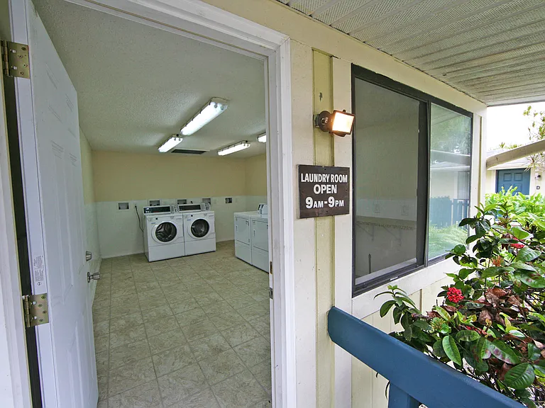 Mango Way Apartments — Photo 17