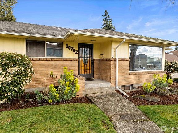 2nd image of 10702 39th Avenue SW