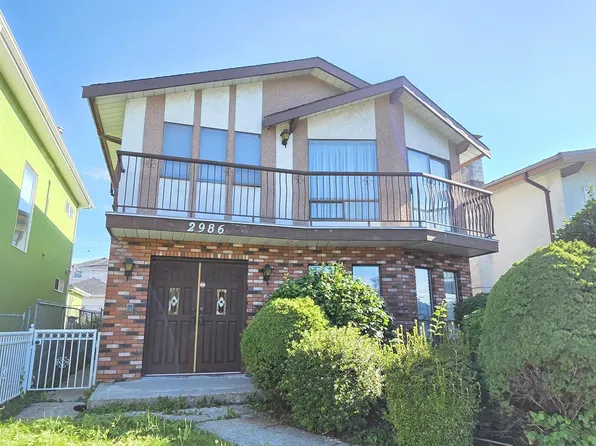2986 E 3rd Ave, Vancouver, BC V5M 1H8