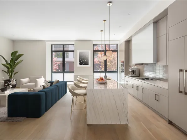 435 West 19th Street image 1 of 12