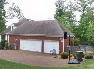 9614 Misty Brook Cv, Cordova, TN 38016