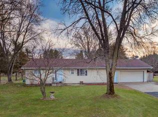8420 Arbor Ln, Wisconsin Rapids, WI 54494