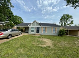 3292 Cedar Springs Dr, Memphis, TN 38128