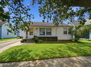 303 Washington St, Wapakoneta, OH 45895