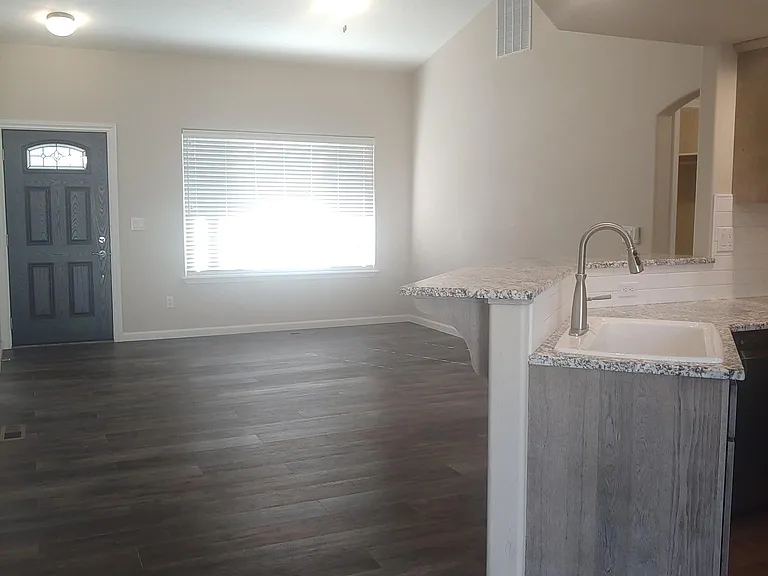 1602 N Firebrick Dr — Photo 8
