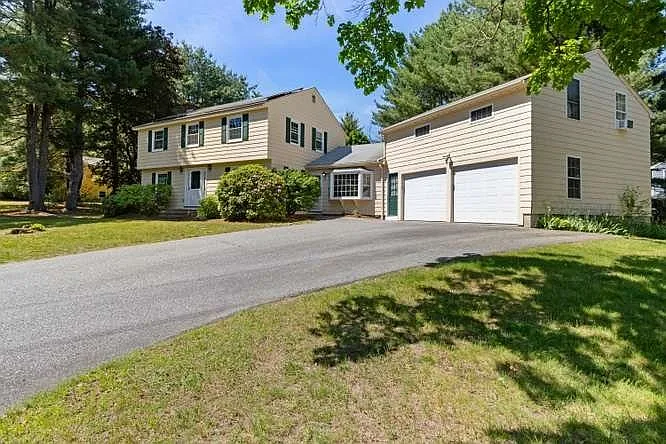 4 bed, 1.5 bath, 2594 sqft, $5,000 — Photo 3