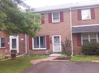 512 Barrington Ct, Sellersville, PA 18960