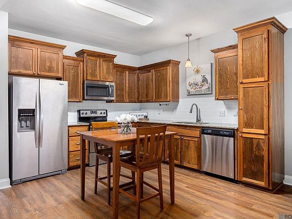 5th image of 10664 Florida Blvd Unit 9C