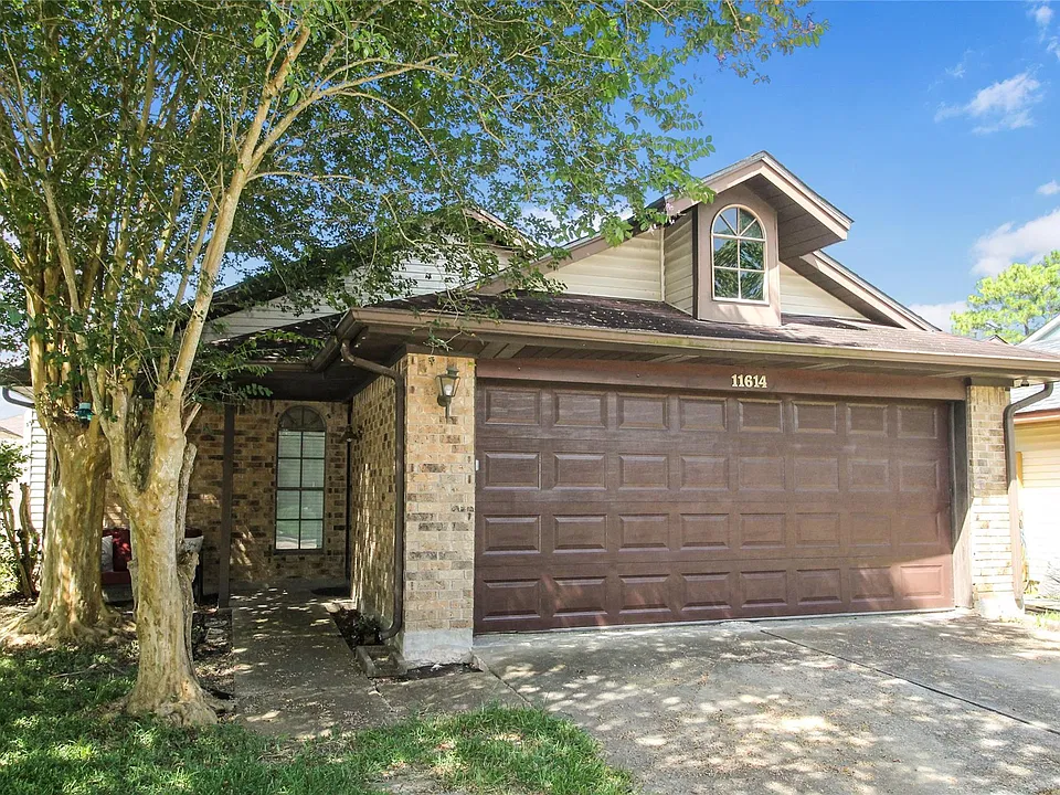 11614 Gullwood Dr