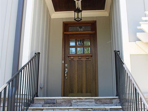 3rd image of 802 Highwater Pl
