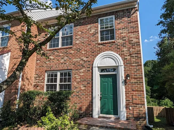 609 Stafford Glen Ct, Stafford, VA 22554