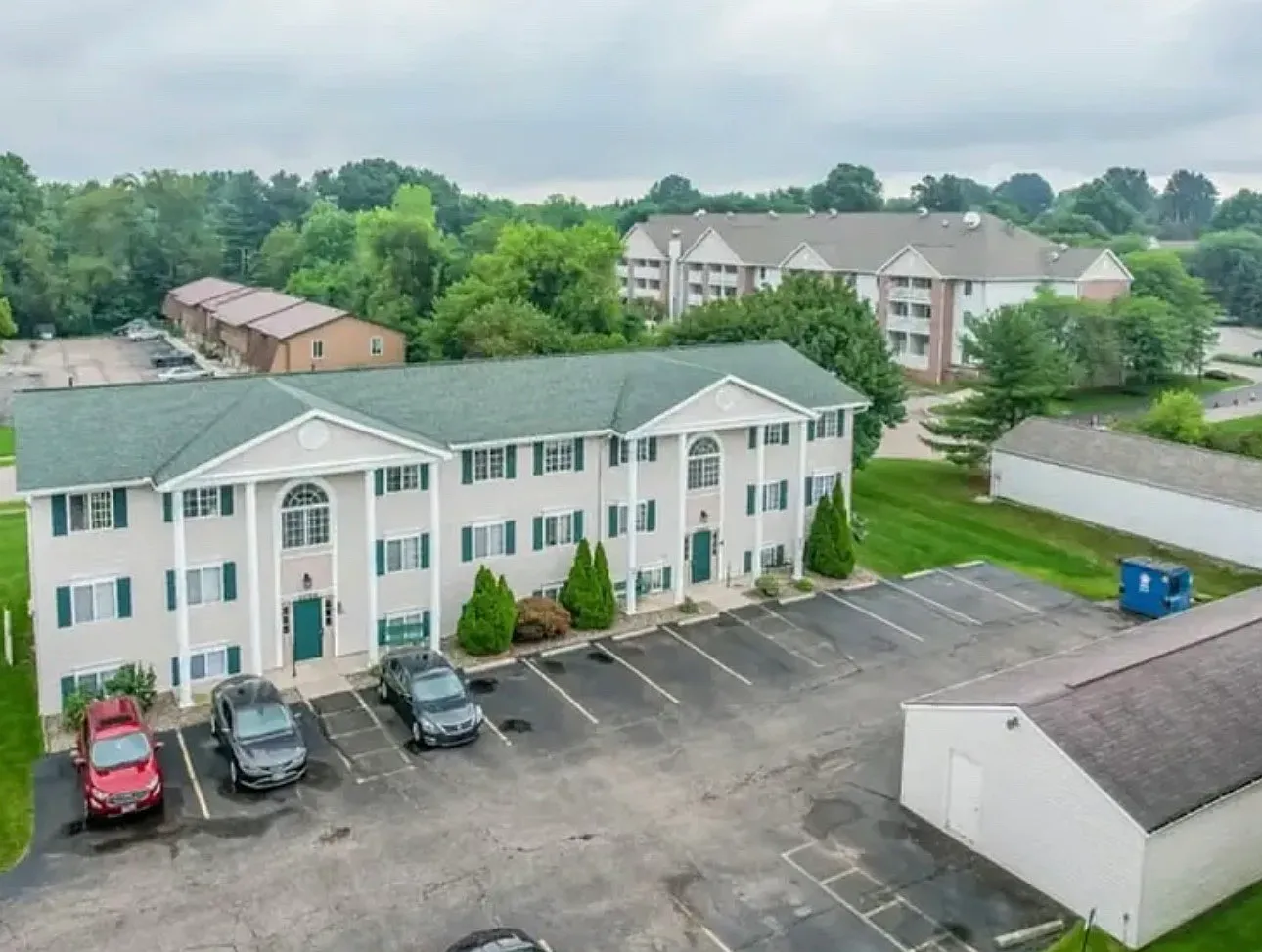 2 bed, 850 sqft, $1,000 — Photo 1