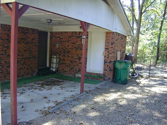 4th image of 1003 Prairie Dr
