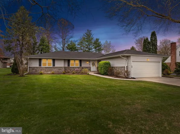 2423 Chatham Dr, Wilmington, DE 19803