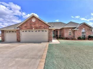 3688 Remington Place Rd, Norman, OK 73072