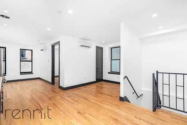 Rented by Rennit Inc. | media 2