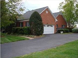 2nd image of 1114 Constitution Dr