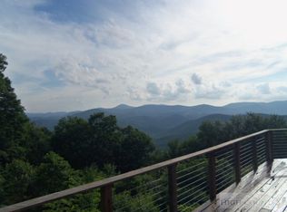 435 Pinnacle Dr, West Jefferson, NC 28694