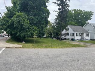 5 Center St, Pompton Plains, NJ 07444