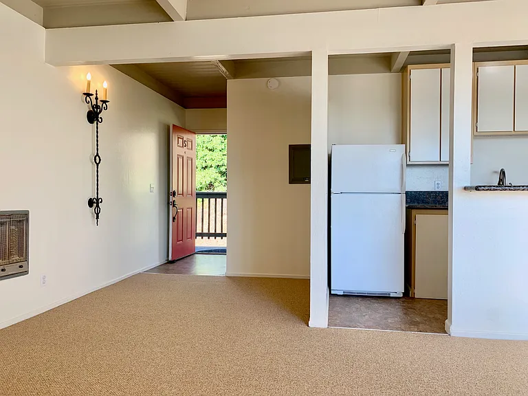 2100 Red Rose Way #26 — Photo 5