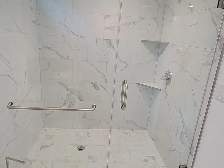 Full Bathroom #1 ( Downstairs)
