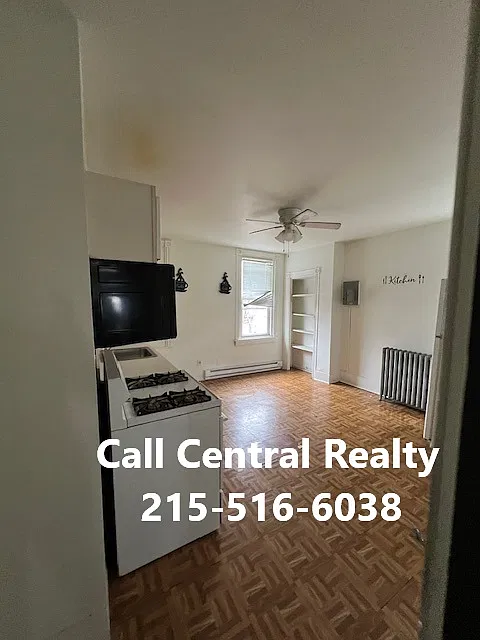 2 bed, $1,000 — Photo 2