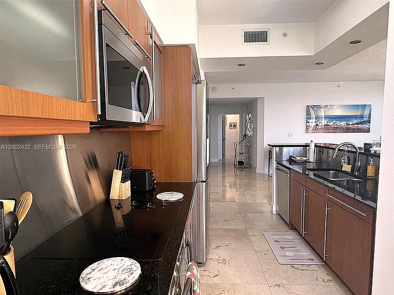 2080 S Ocean Dr #MPH12 — Photo 9
