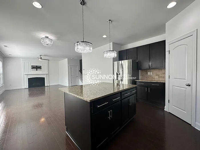 1008 Equipoise Dr — Photo 6