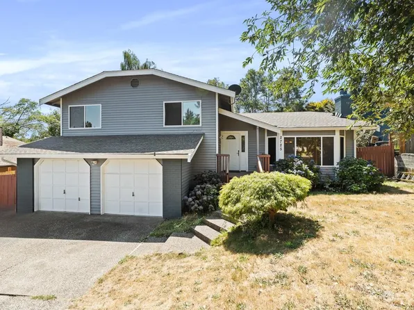 2725 SW 347th Street, Federal Way, WA 98023
