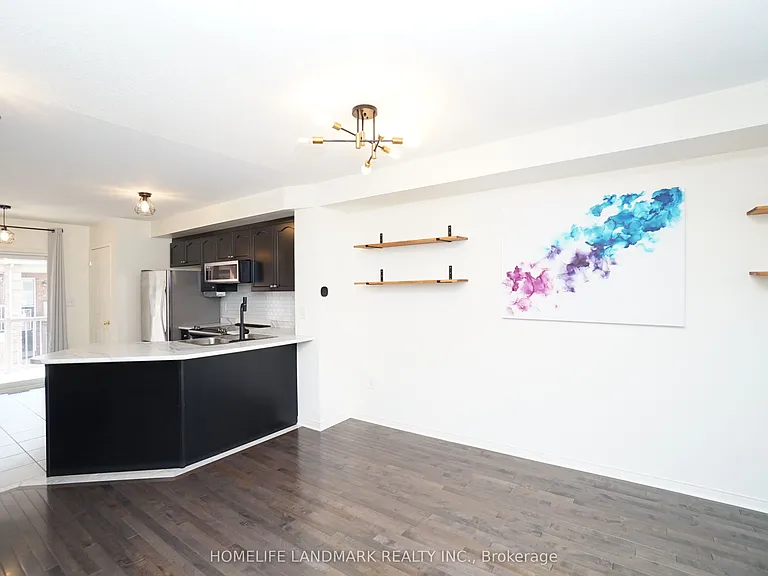 43 Odoardo Di Santo Cir — Photo 17