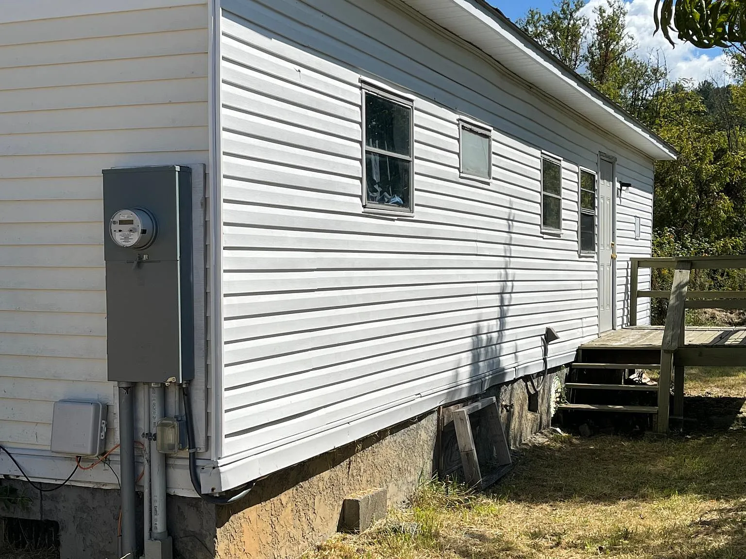 43 Azalea St — Photo 2
