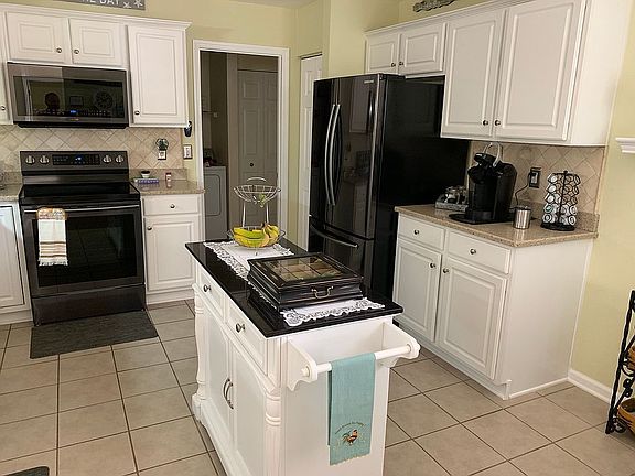 Stainless steel appliances 