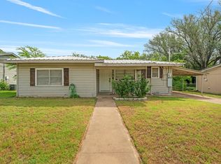 685 S 1st Ave, Stephenville, TX 76401