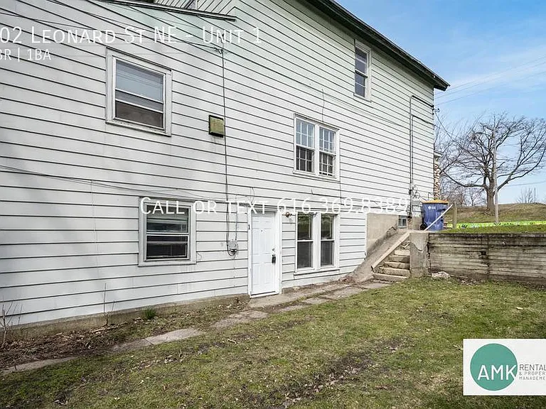 202 Leonard St NE #1 — Photo 16