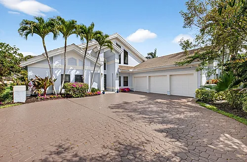 10655 Rio Hermoso Photo 1