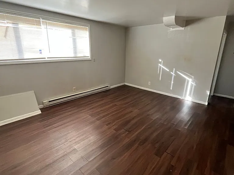 4801 Madison Rd — Photo 4