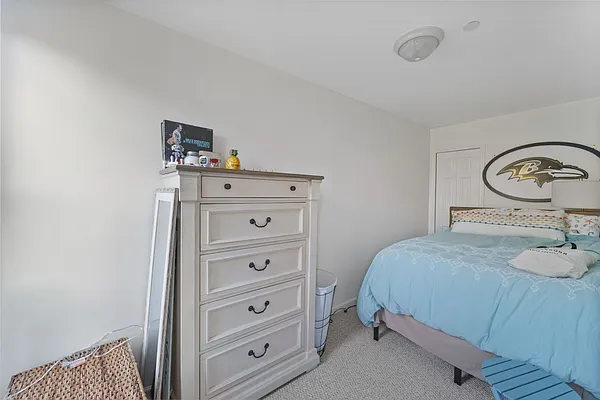 Rented by Corcoran | media 21