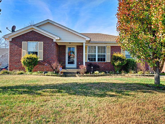 3rd image of 10910 Youngtown Dr