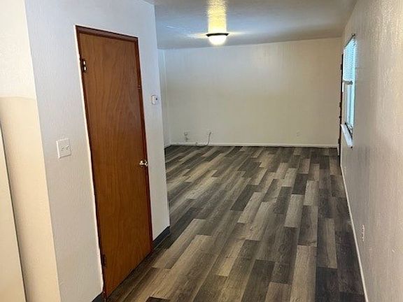 4th image of 2165 Jean Ave Unit 5