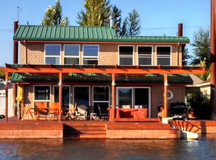 2630 N Hayden Island Dr SLIP 27, Portland, OR 97217