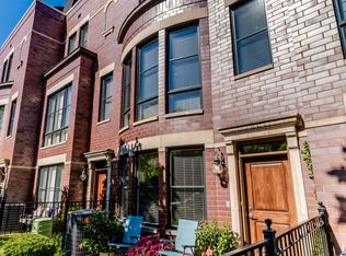 2642 N Hartland Ct, Chicago, IL 60614
