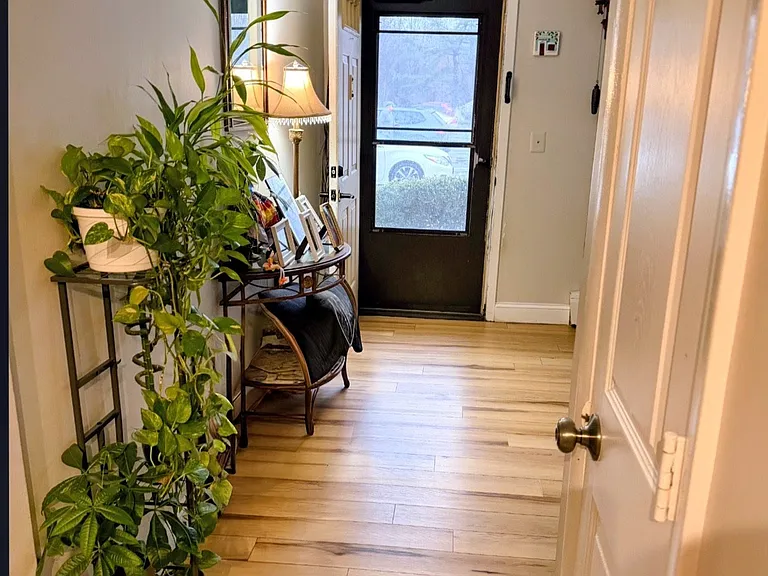 331 Cricket Ln #A — Photo 9